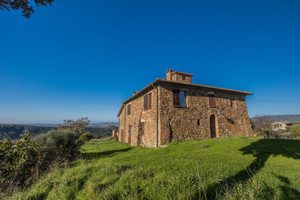 Dom na sprzedaż 360m2 S.da Provinciale del Monte Amiata - zdjęcie 2