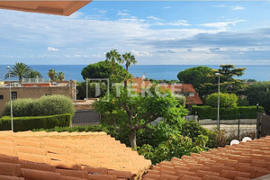 Dom na sprzedaż 389m2 Katalonia Barcelona Maresme, Alella - zdjęcie 3