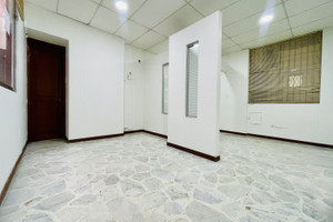 Komercyjne do wynajęcia 32m2 Av. 5a Nte. #17-98, San Vicente, Cali, Valle del Cauca, Colombia - zdjęcie 1