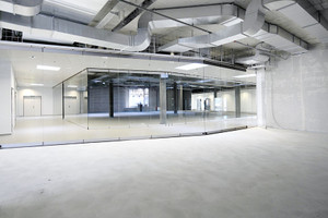 Komercyjne do wynajęcia 1150m2 Bahnhofstrasse  - zdjęcie 3