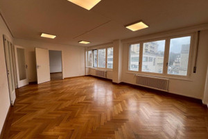 Komercyjne do wynajęcia 106m2 Rue du Petit-Chêne  - zdjęcie 1