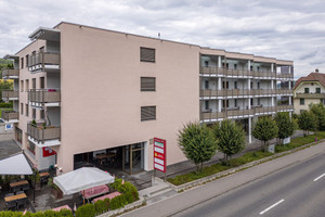 Komercyjne do wynajęcia 338m2 Dorfstrasse - zdjęcie 1