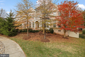 Dom na sprzedaż 402m2 3895 Billberry Drive, City of Fairfax, VA - zdjęcie 1