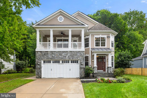 Dom na sprzedaż 492m2 118 Dogwood Street SW, Fairfax County, VA - zdjęcie 1