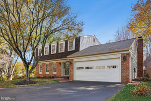 Dom na sprzedaż 326m2 3257 White Barn Court, Fairfax County, VA - zdjęcie 1