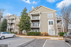 Mieszkanie na sprzedaż 75m2 1704 Lake Shore Crest Drive 21, Fairfax County, VA - zdjęcie 2