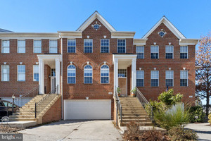 Komercyjne na sprzedaż 226m2 809 Valemount Terrace NE, Loudoun County, VA - zdjęcie 1