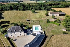 Dom na sprzedaż 275m2 NOUVELLE-AQUITAINE, Vienne - zdjęcie 1