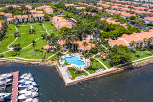 Komercyjne do wynajęcia 103m2 120 Yacht Club Way 103, Palm Beach County, FL - zdjęcie 3