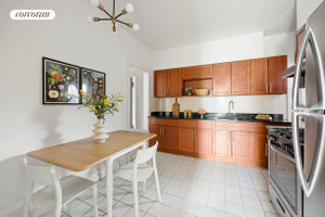 Mieszkanie na sprzedaż 79m2 848 43rd Street 35, Brooklyn, NY - zdjęcie 3