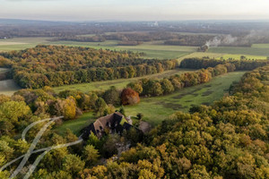 Dom na sprzedaż 700m2 - zdjęcie 1