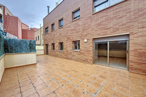 Mieszkanie na sprzedaż 63m2 Katalonia Barcelona - zdjęcie 1