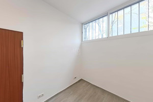 Komercyjne na sprzedaż 65m2 Katalonia Barcelona - zdjęcie 2