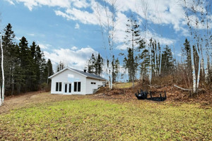 Dom na sprzedaż 75m2 80 Ch. du Lac-Tortu, Saint-David-de-Falardeau, QC G0V1C0, CA - zdjęcie 2