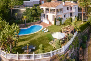 Dom na sprzedaż 415m2 Andaluzja Malaga El Paraíso - zdjęcie 2