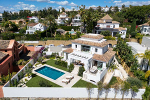 Dom na sprzedaż 425m2 Andaluzja Malaga La Quinta - zdjęcie 3