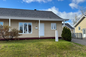 Dom na sprzedaż 95m2 35 Rue Beaudin, Sept-Îles, QC G4R4Z2, CA - zdjęcie 2