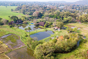 Dom na sprzedaż 1000m2 Luang Nuea - zdjęcie 1