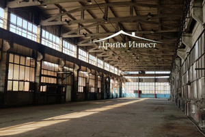 Komercyjne do wynajęcia 1800m2 Индустриална зона - Юг/Industrialna zona - Iug - zdjęcie 1