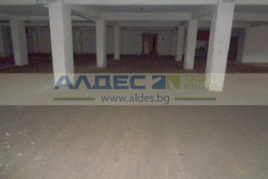 Komercyjne do wynajęcia 1200m2 гр. Дупница/gr. Dupnica - zdjęcie 2