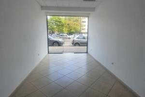 Komercyjne do wynajęcia 40m2 Възрожденци, Централна част/Vazrojdenci, Centralna chast - zdjęcie 2