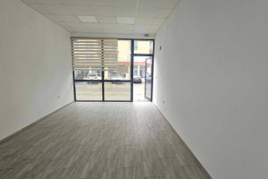 Komercyjne do wynajęcia 30m2 Център, Пазара/Centar, Pazara - zdjęcie 1