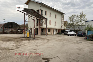 Komercyjne na sprzedaż 780m2 Промишлена зона - Запад/Promishlena zona - Zapad - zdjęcie 1