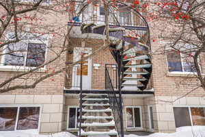 Mieszkanie na sprzedaż 107m2 4004 Av. des Érables, Le Plateau-Mont-Royal, QC H2K3V8, CA - zdjęcie 2