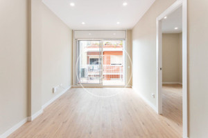 Mieszkanie na sprzedaż 60m2 Katalonia Barcelona - zdjęcie 2