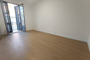 Mieszkanie na sprzedaż 80m2 Katalonia Barcelona - zdjęcie 3