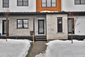 Mieszkanie na sprzedaż 123m2 317 Rue Paul-Hébert, Cowansville, QC J2K2X3, CA - zdjęcie 3