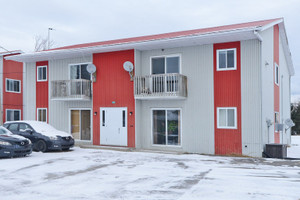 Dom na sprzedaż 377m2 259 62e Avenue, Saint-Anicet, QC J0S1M0, CA - zdjęcie 1