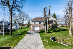 Dom na sprzedaż 129m2 7845 Rue Alexandre, Trois-Rivières, QC G9B2J9, CA - zdjęcie 2