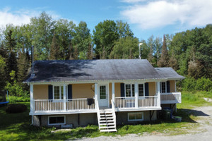 Dom na sprzedaż 94m2 282 Ch. du Lac-Mourier, Rivière-Héva, QC J0Y2H0, CA - zdjęcie 3