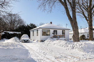 Dom na sprzedaż 786m2 767 Hoskin Ave, Oshawa, ON L1H 2A8, Canada - zdjęcie 1