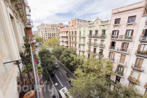 Mieszkanie na sprzedaż 95m2 Katalonia Barcelona - zdjęcie 2