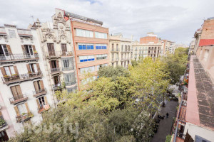 Mieszkanie na sprzedaż 95m2 Katalonia Barcelona - zdjęcie 3