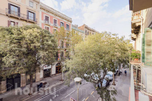 Mieszkanie na sprzedaż 95m2 Katalonia Barcelona - zdjęcie 2