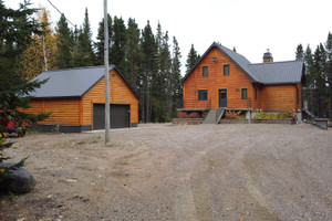 Dom na sprzedaż 240m2 18 Ch. Lortie, Lac-Édouard, QC G0X3N0, CA - zdjęcie 3