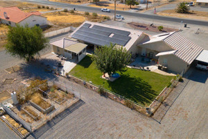 Dom na sprzedaż 219m2 3581 Pahrump Valley Boulevard - zdjęcie 3