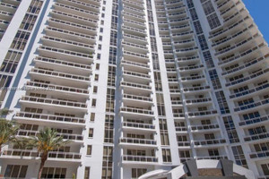 Mieszkanie na sprzedaż 181m2 901 Brickell Key Boulevard #  - zdjęcie 1