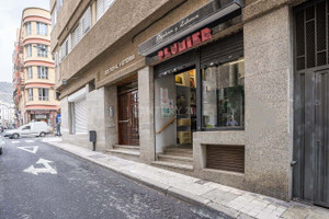 Komercyjne na sprzedaż 110m2 Wyspy Kanaryjskie Santa Cruz de Tenerife - zdjęcie 1