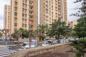 Mieszkanie na sprzedaż 69m2 Wyspy Kanaryjskie Santa Cruz de Tenerife - zdjęcie 1