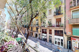 Mieszkanie na sprzedaż 60m2 Katalonia Barcelona - zdjęcie 3