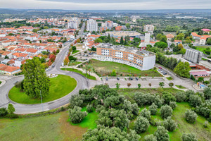 Działka na sprzedaż Santarm Torres Novas - zdjęcie 1