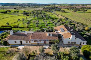 Dom na sprzedaż 629m2 Evora Viana do Alentejo - zdjęcie 1