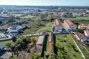 Komercyjne na sprzedaż 732m2 Leiria Marinha Grande - zdjęcie 2