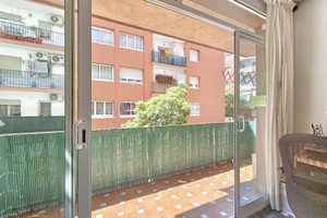 Mieszkanie na sprzedaż 86m2 Katalonia Barcelona - zdjęcie 2