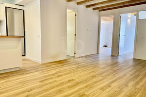 Mieszkanie na sprzedaż 66m2 Katalonia Barcelona - zdjęcie 3