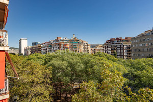 Mieszkanie na sprzedaż 154m2 Katalonia Barcelona - zdjęcie 2